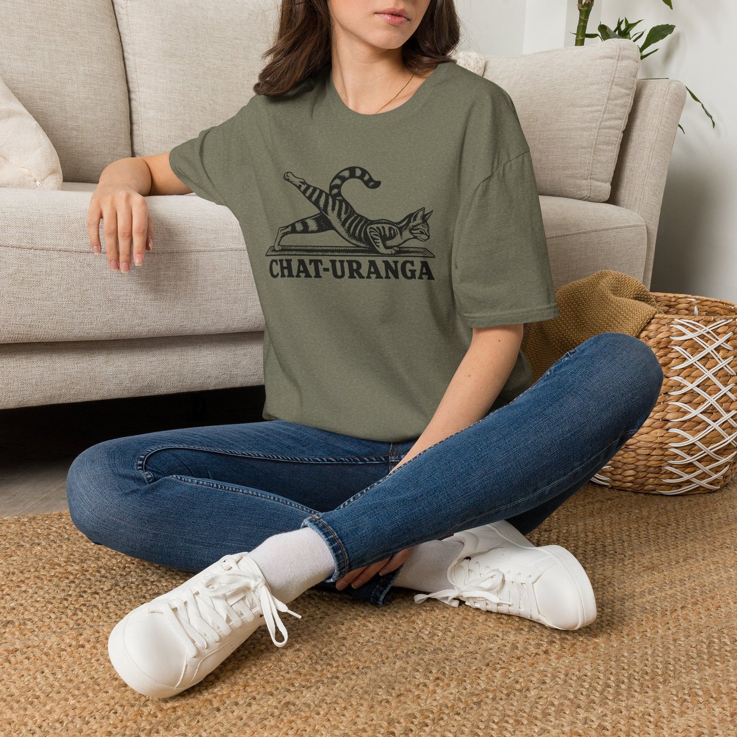 Chat-Uranga Cat Yoga T-Shirt