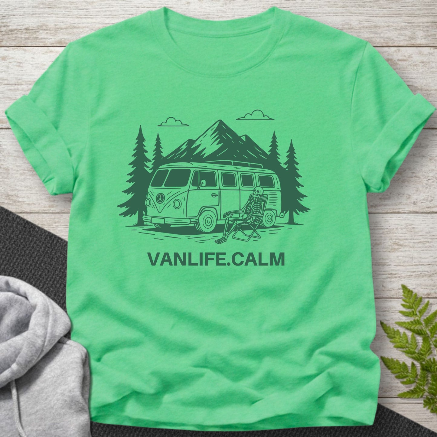 VANLIFE.CALM Vintage Camper T-Shirt