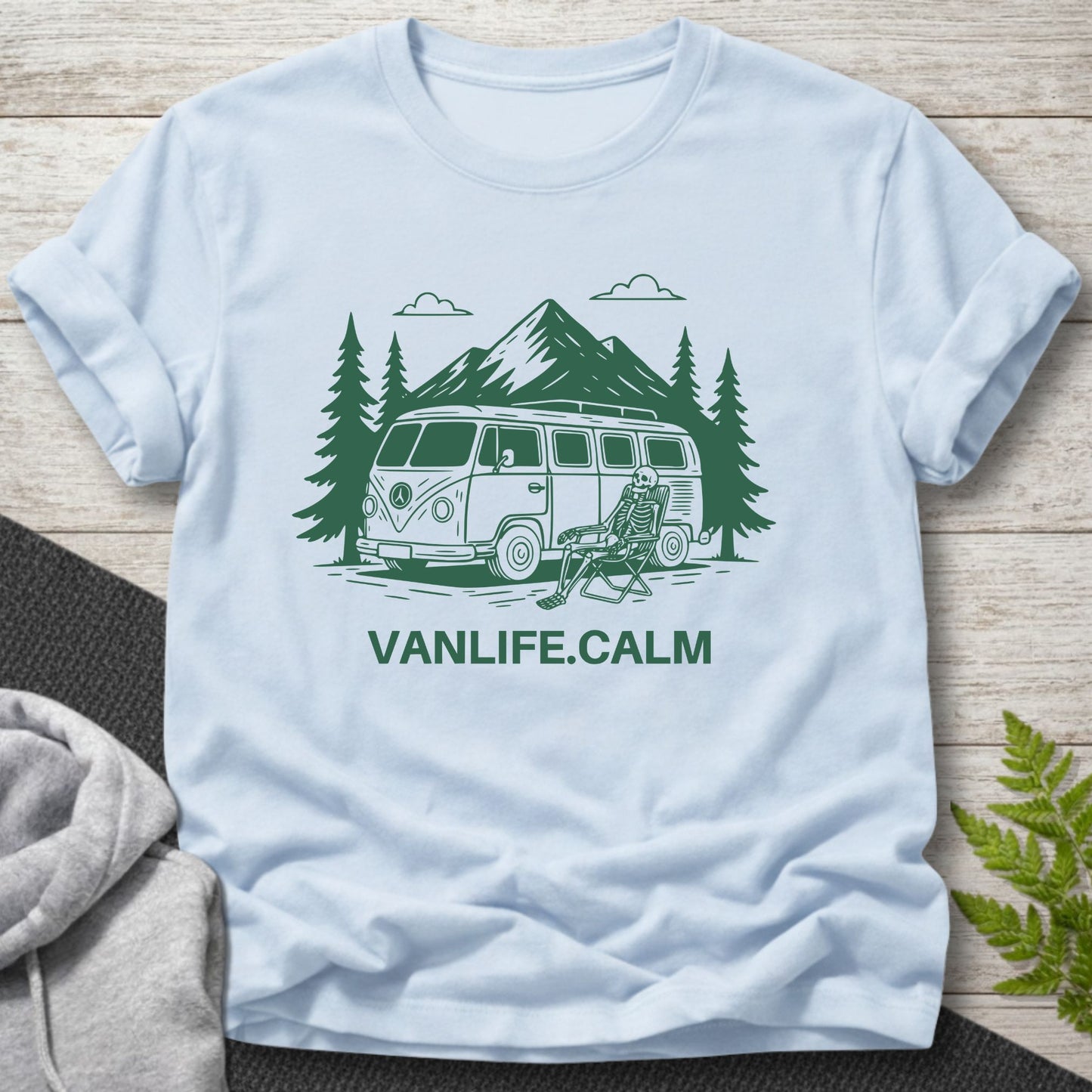 VANLIFE.CALM Vintage Camper T-Shirt