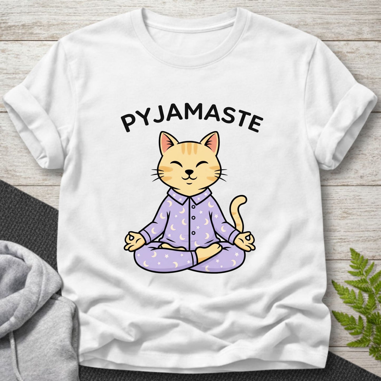 Pyjamaste – Cute Meditating Cat T-Shirt