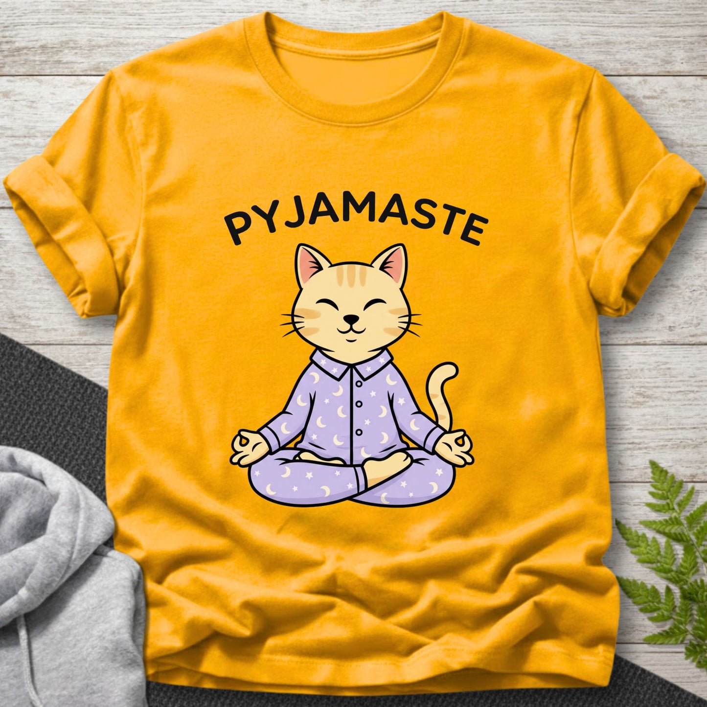 Pyjamaste – Cute Meditating Cat T-Shirt