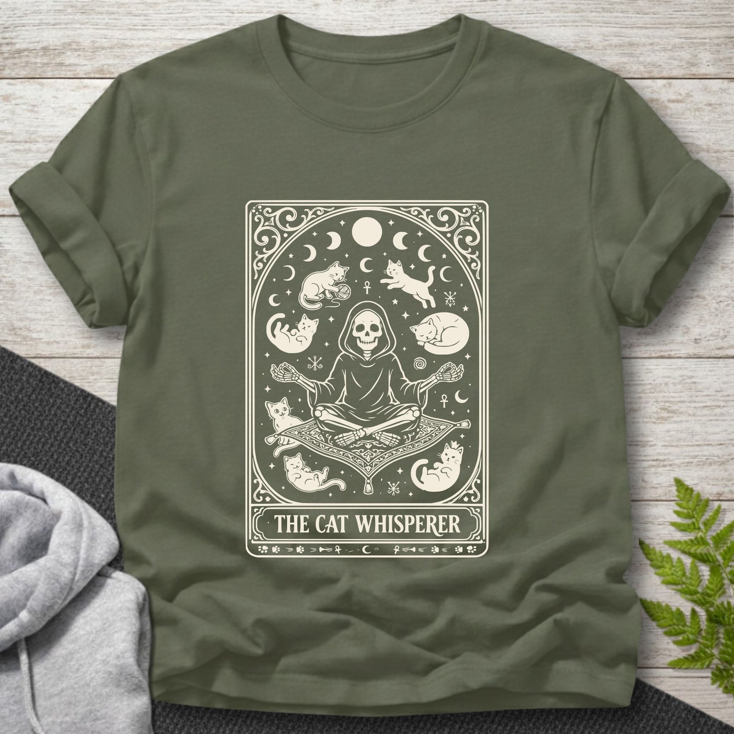 The Cat Whisperer - Tarot Card T-Shirt