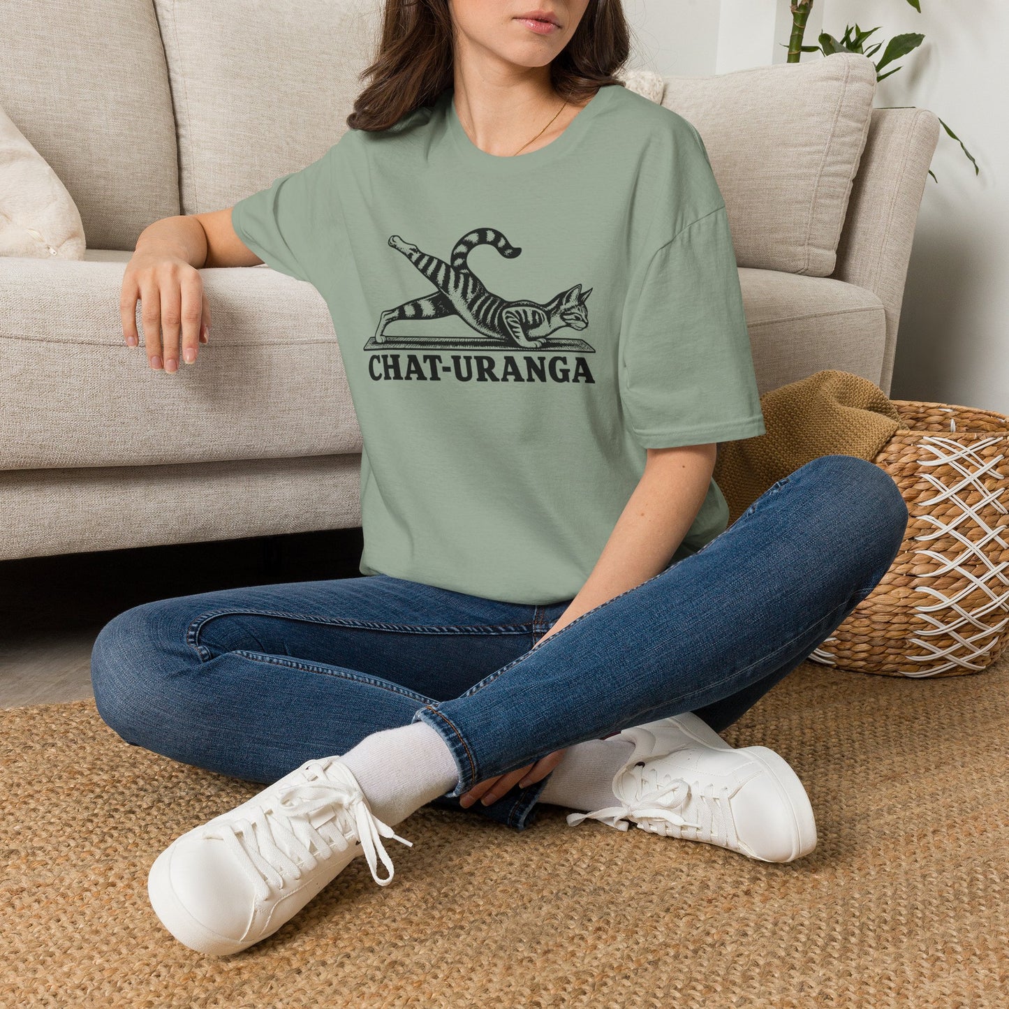 Chat-Uranga Cat Yoga T-Shirt